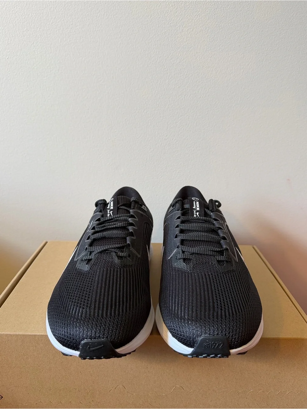 Nike Air Zoom Pegasus 40 Wide Black White DV7480-001 Men’s Size 9 Wide